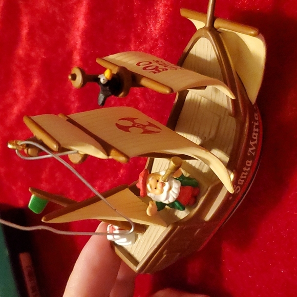 1992 Santa Maria Santa Clause on boat Christmas - Picture 9 of 10